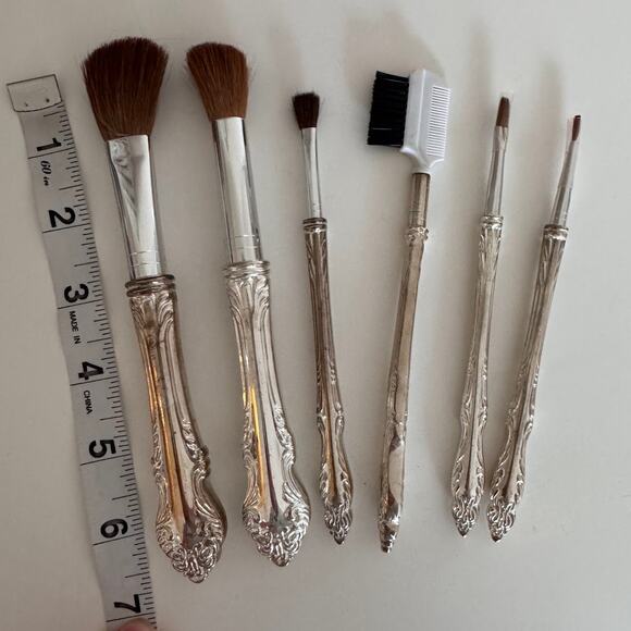 Vintage Style Makeup Brushes with Silver Ornate Handles Set of 6 - Picture 5 of 5